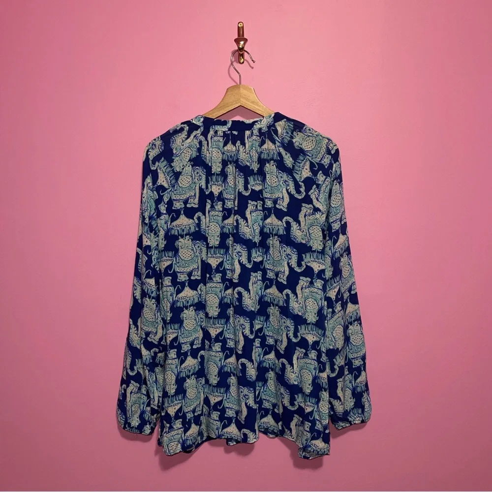 Lilly Pulitzer Martinique Joy Ride Blue Elephant Print Top Women’s Large - Picture 5 of 7